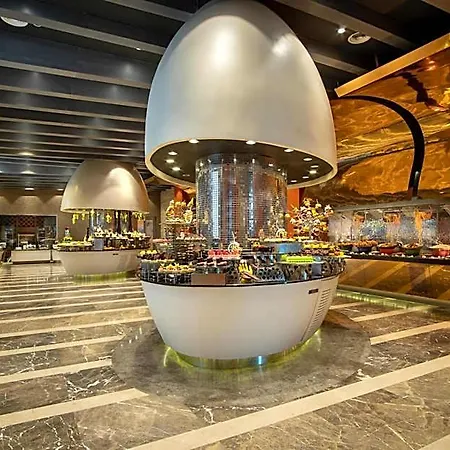 Otel Elexus & & Casino 3*